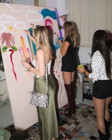 Borrel 'n Paint