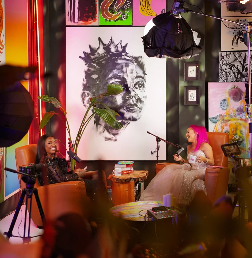 podcast-photo-video-production-studio Professional podcast, photo, and video production studio setup in the Rotterdam venue.